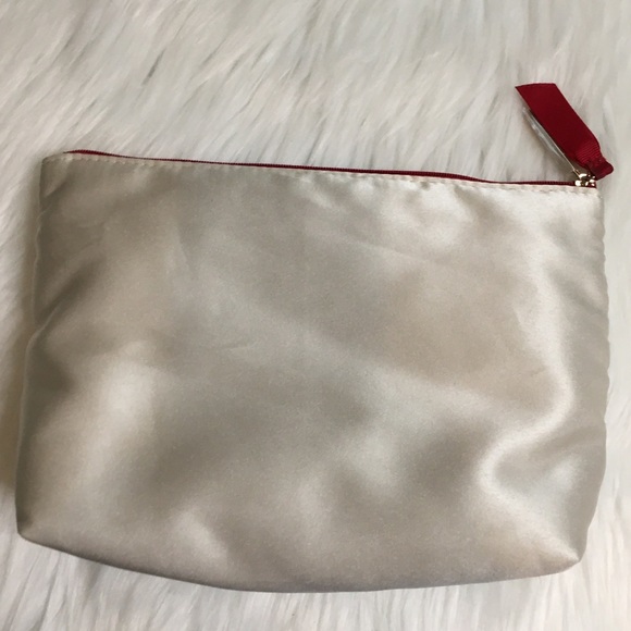 Clarins Paris | Lotions & Makeup Bag Set - Picture 8 of 12